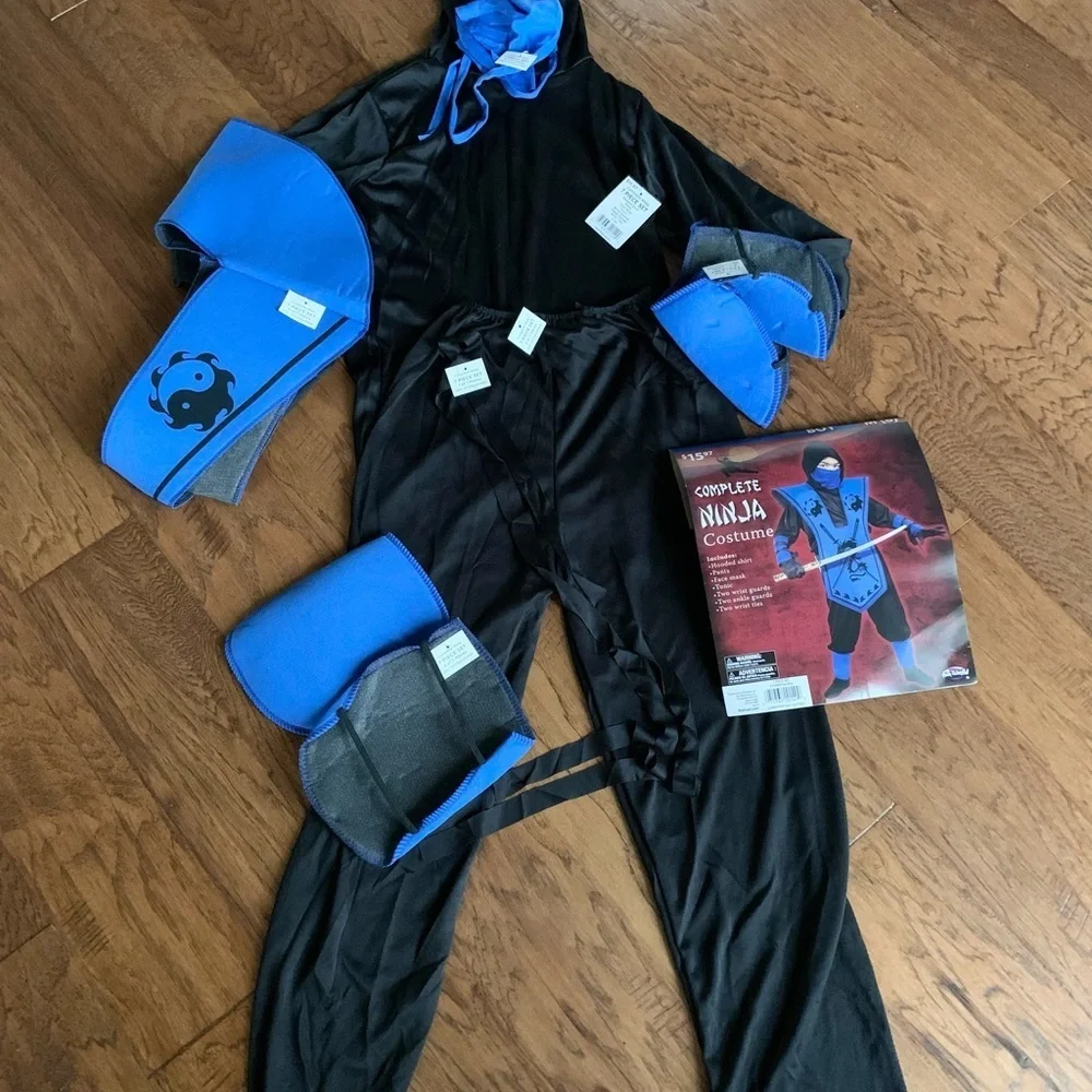 New Boy’s Blue Ninja Costume size‎ Medium 8